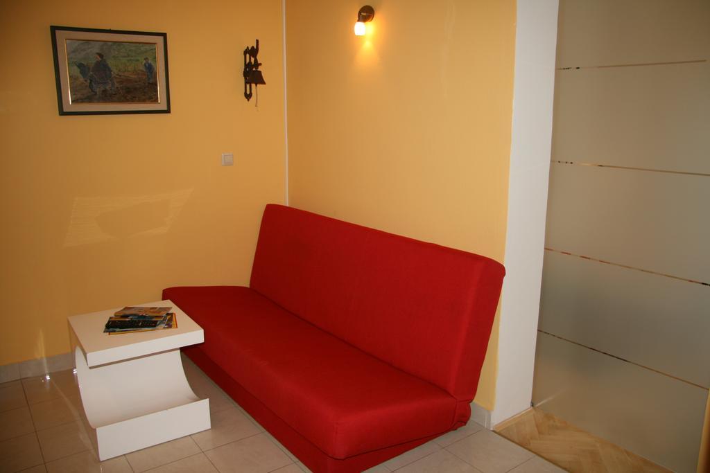 Apartments Karabaic Krk Krk Town Esterno foto