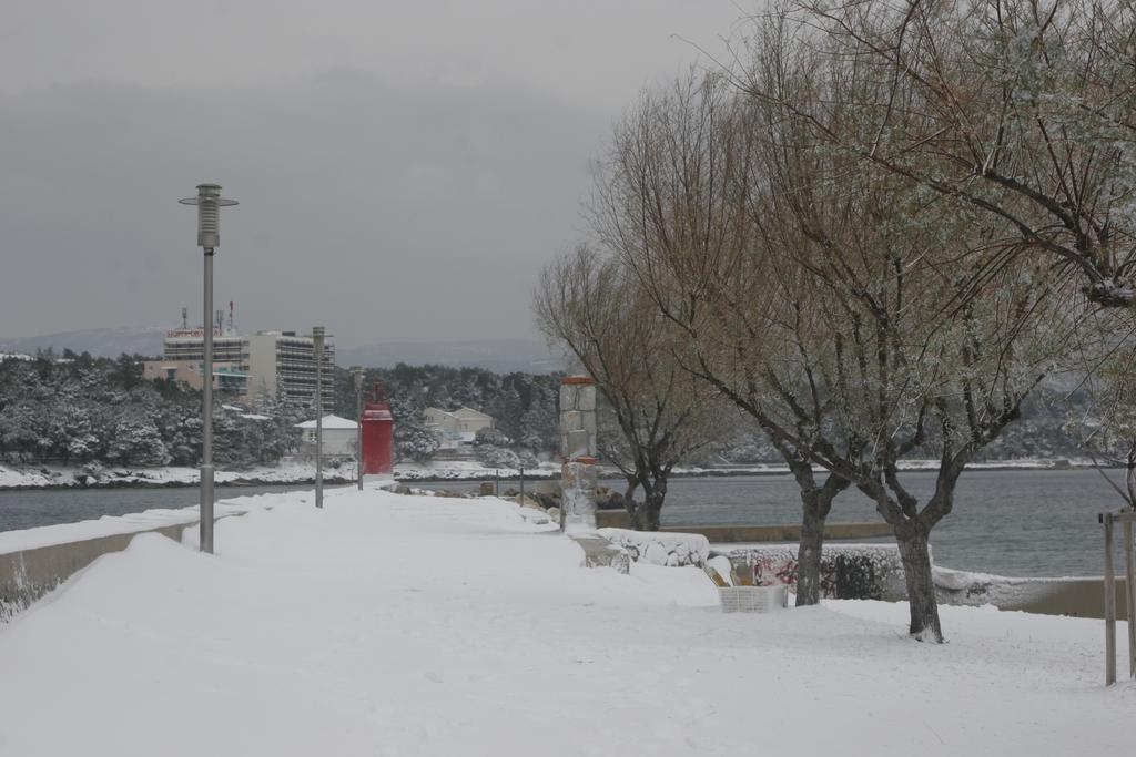 Apartments Karabaic Krk Krk Town Esterno foto